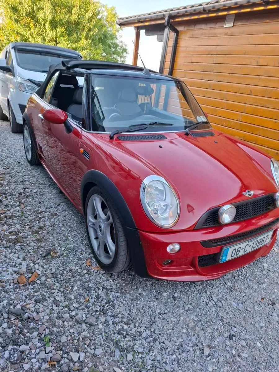 Mini cooper jcw convertible - Image 4