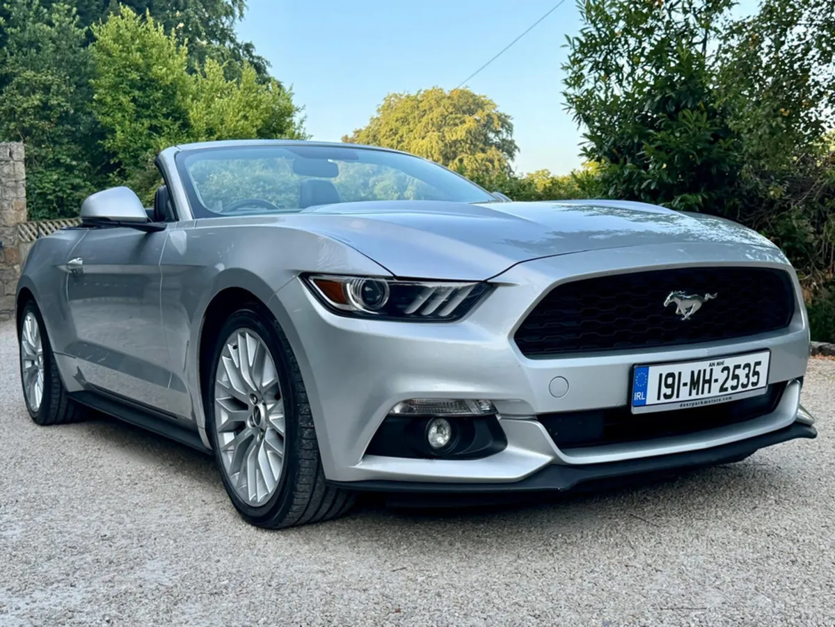 Ford Mustang *Sale Agreed*nCONVERTIBLE - Image 2