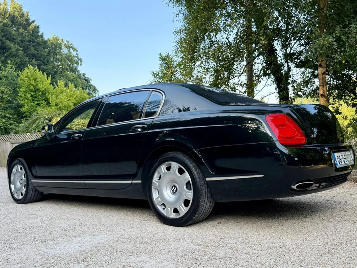 Bentley Flying Spur 6.0  W12 - Image 6