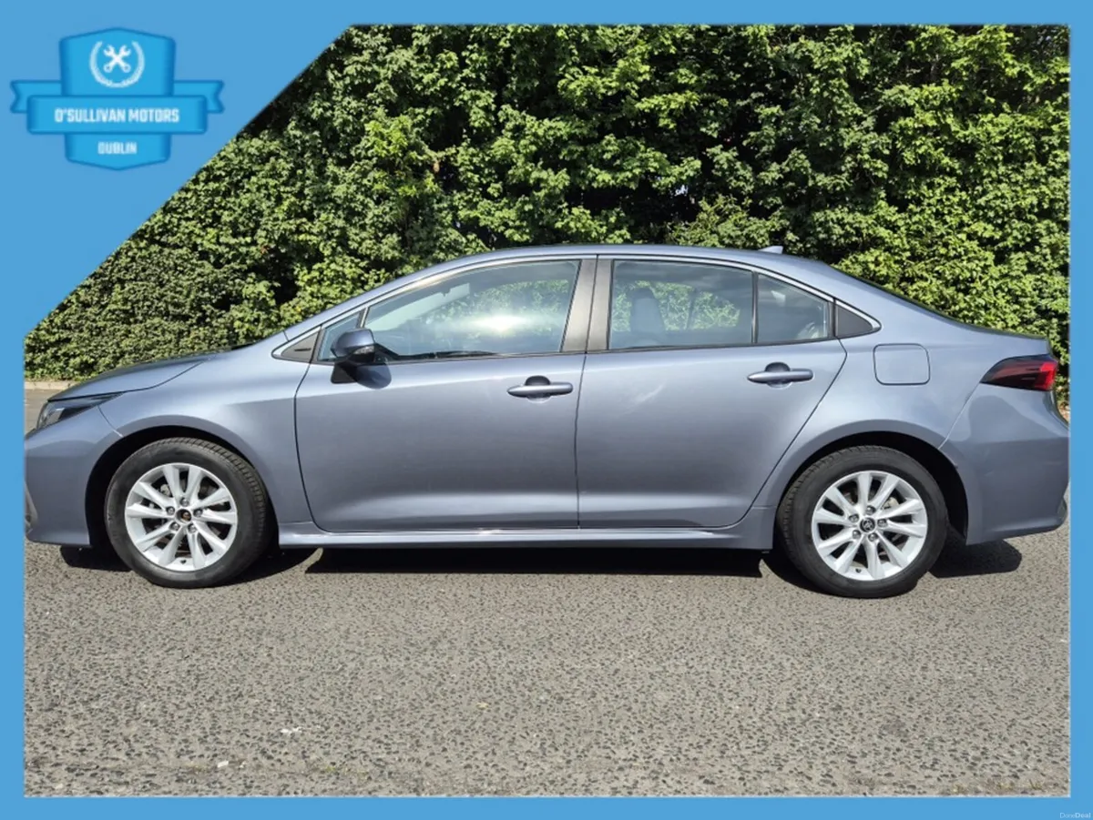 Toyota Corolla /IRISH CAR/2023/HYBRID/AUTO - Image 5