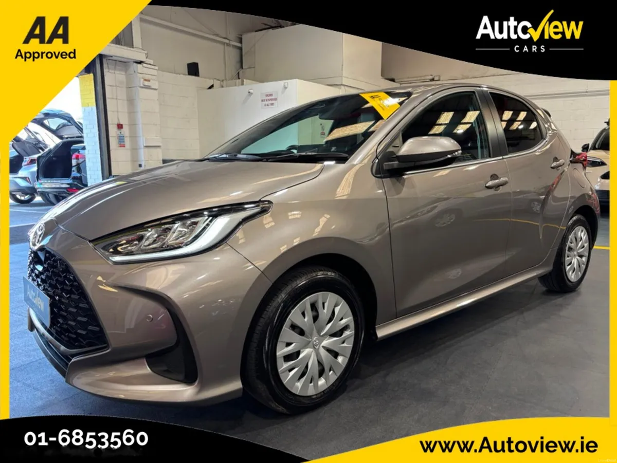 Toyota Yaris 1.5 Self-Charging Hybrid Automatic. A - Image 4