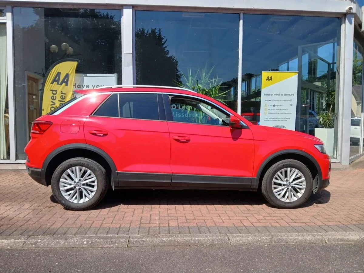 Volkswagen T-Roc 1.0 TSI 115bhp Design, Flash Red, - Image 3
