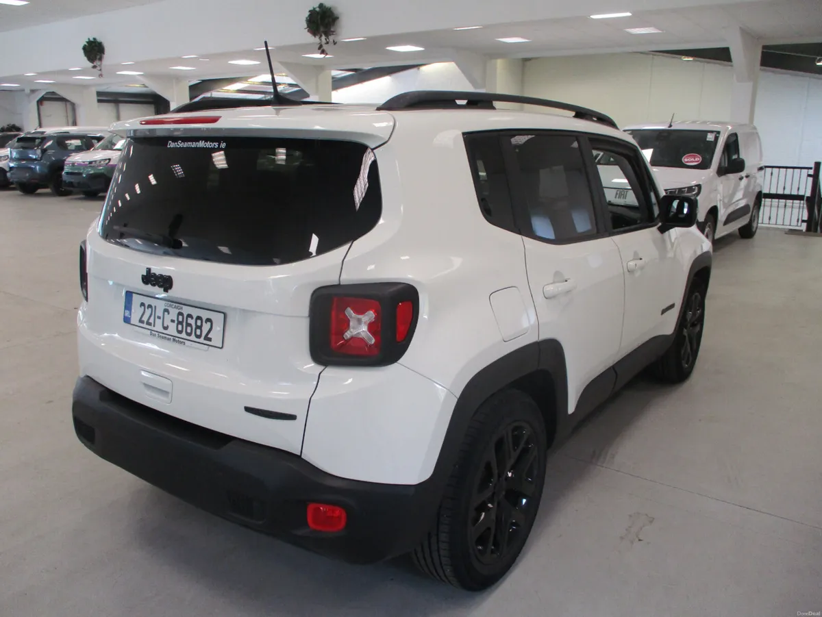 Jeep Renegade Night Eagle Petrol 2022 - Image 4