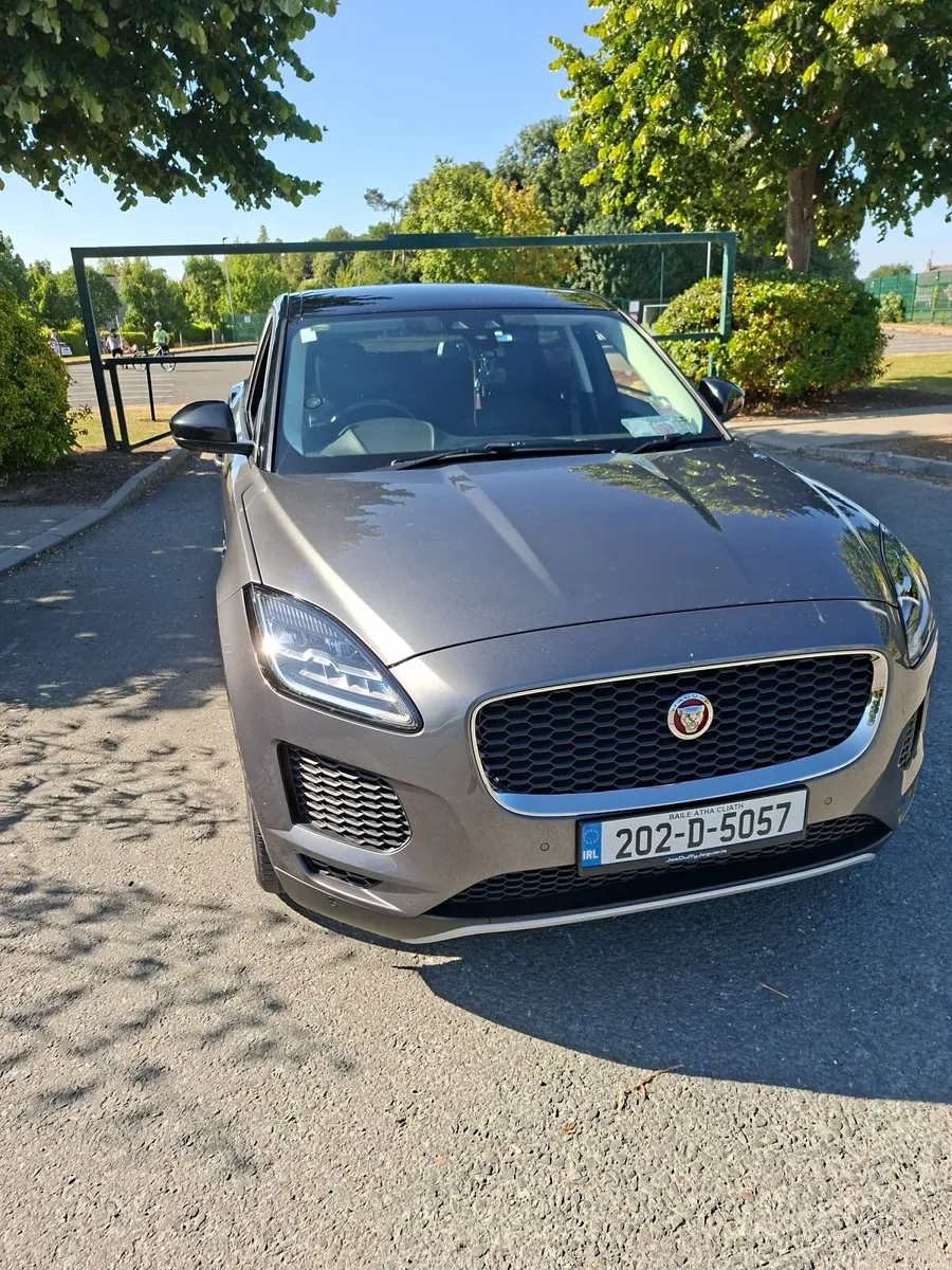 Jaguar E-Pace 2020 chequered flag - Image 1