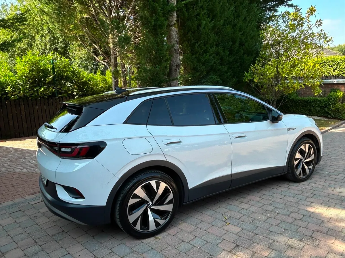 21 Volkswagen ID4 150KW “First Edition Pro“ €14950 - Image 3