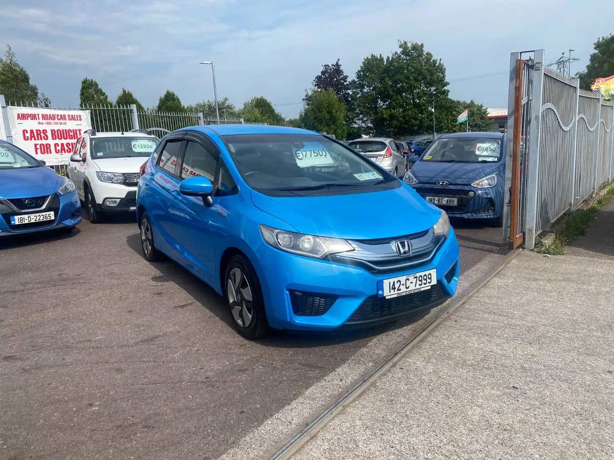 Honda Fit 2014 AUTOMATIC - Image 6