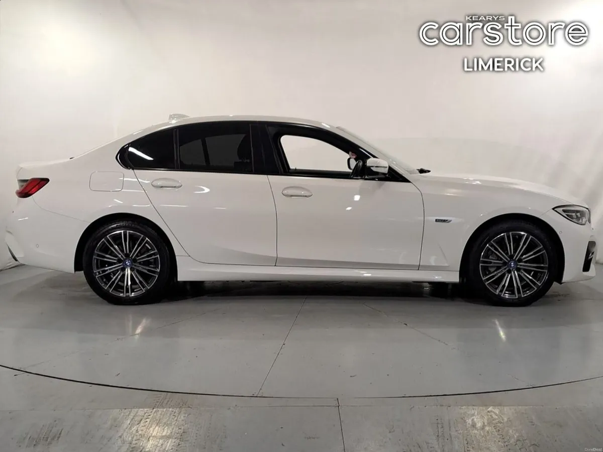 BMW 3-Series 330 E M Sport Auto  330 e M Sport  33 - Image 2