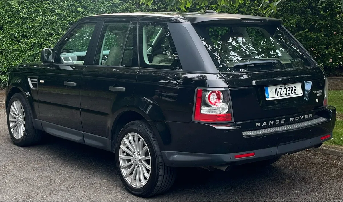 Range Rover Sport HSE 3.0 - Image 3