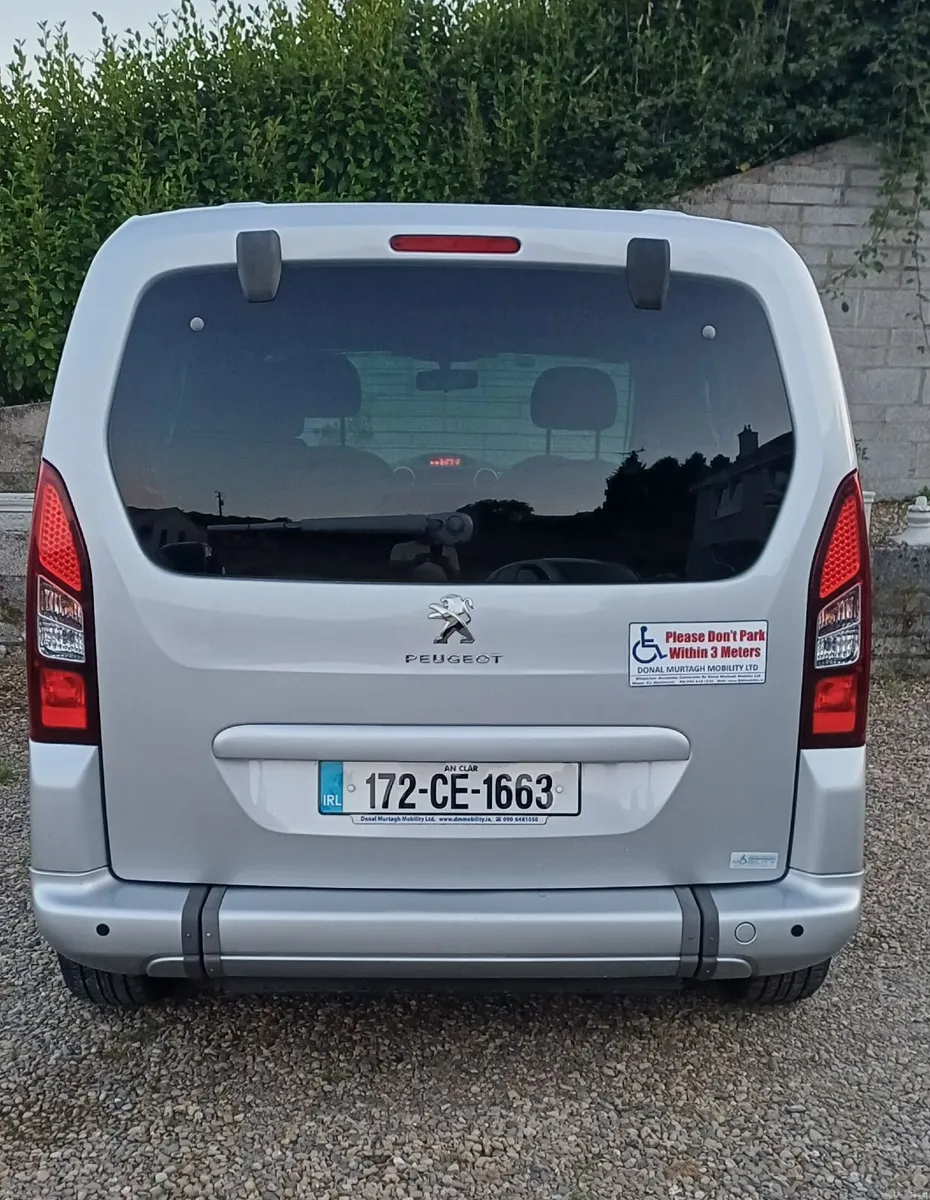Peugeot Partner Horizon  2017  Wheelchair - Image 2