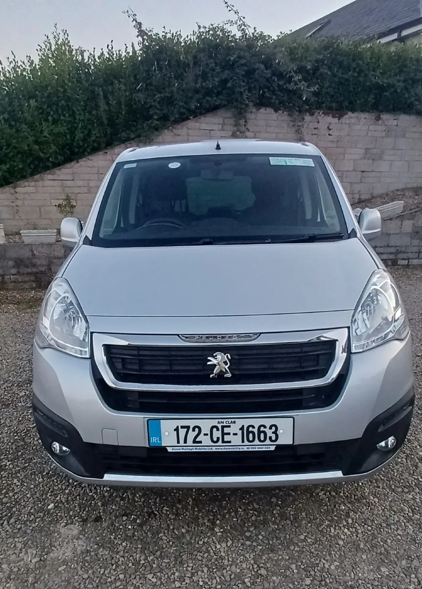 Peugeot Partner Horizon  2017  Wheelchair - Image 1