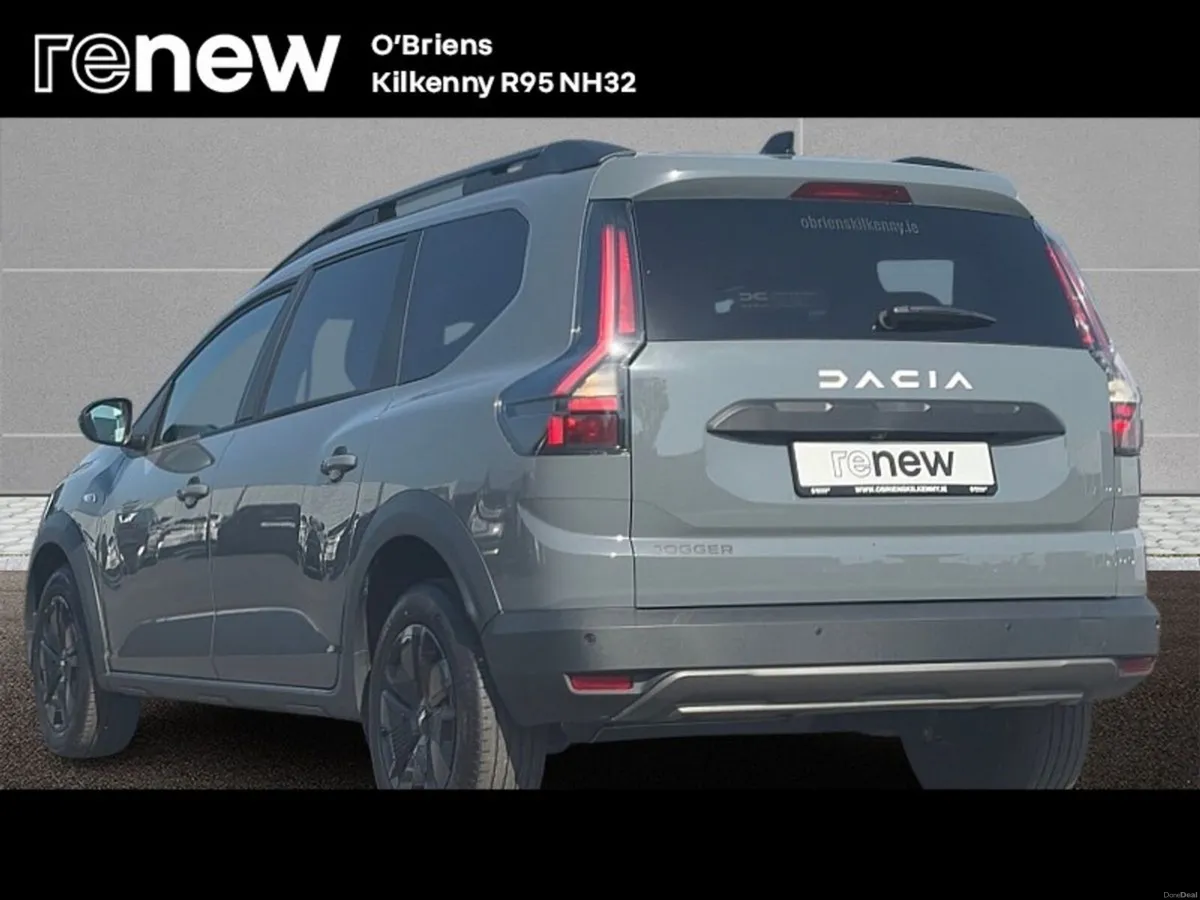 Dacia Jogger *7 SEATER* EXPRESSION 1.0 TCE 110 BHP - Image 3