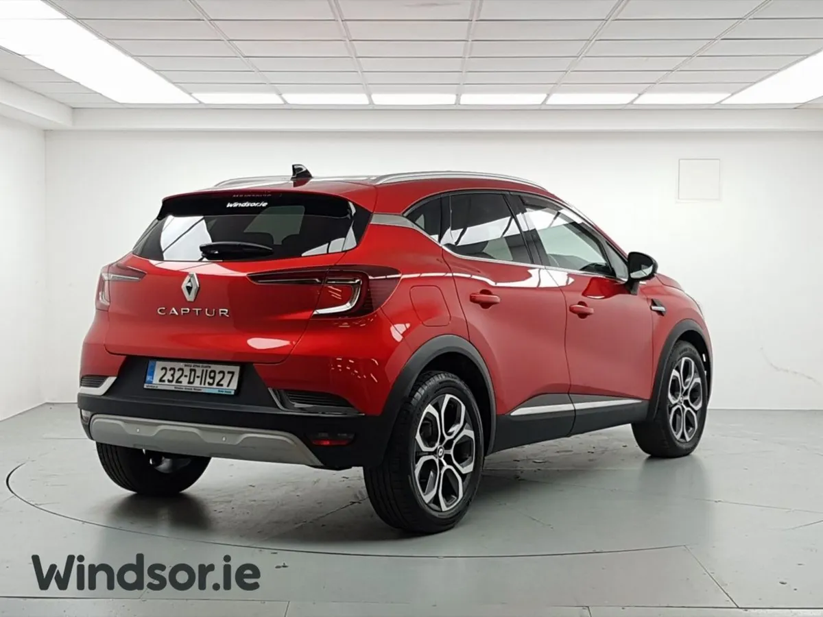 Renault Captur TCe 90 Techno - Image 2