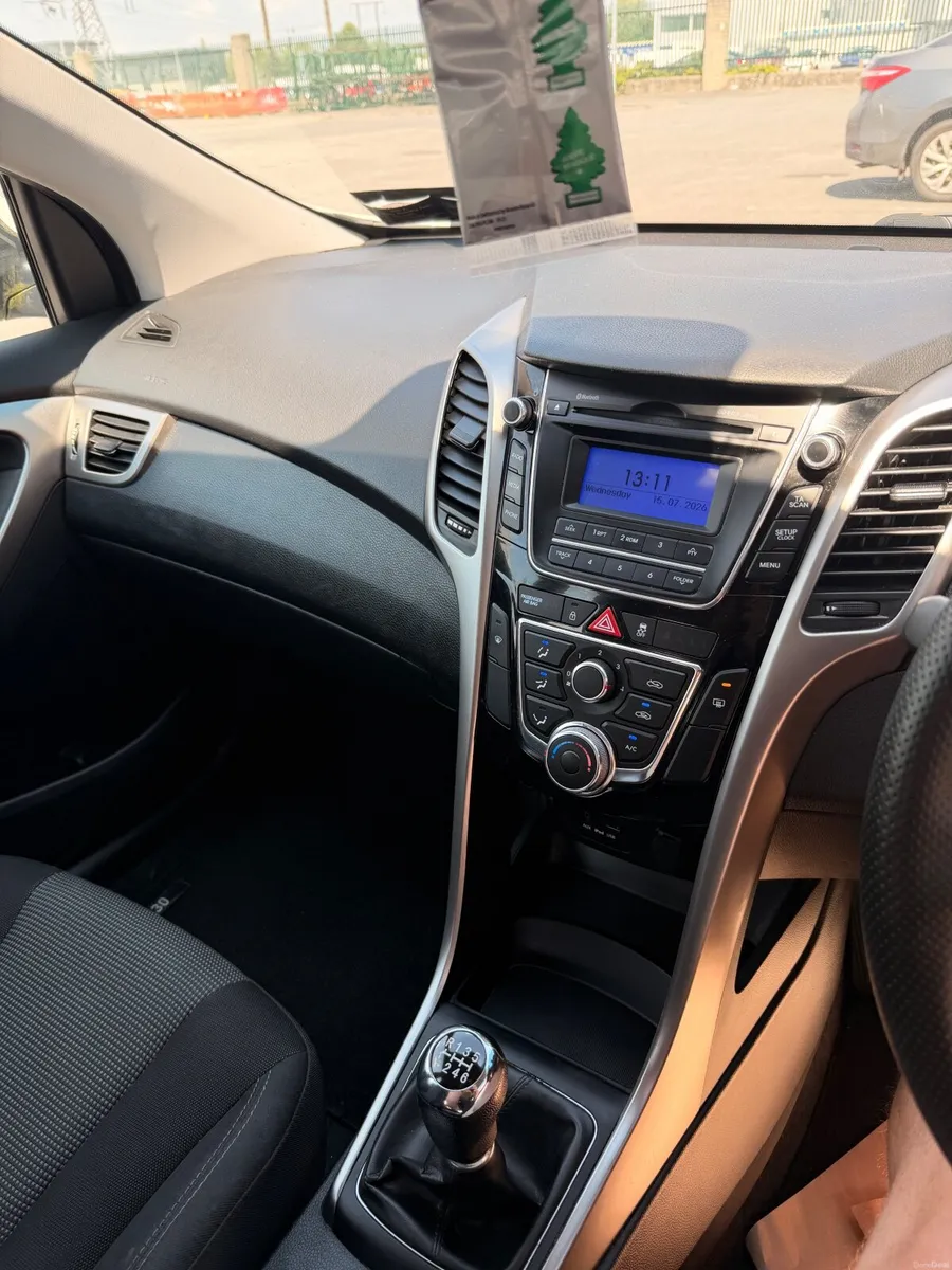 Hyundai i30: Full NCT + Tax 2027 / Service history - Image 4