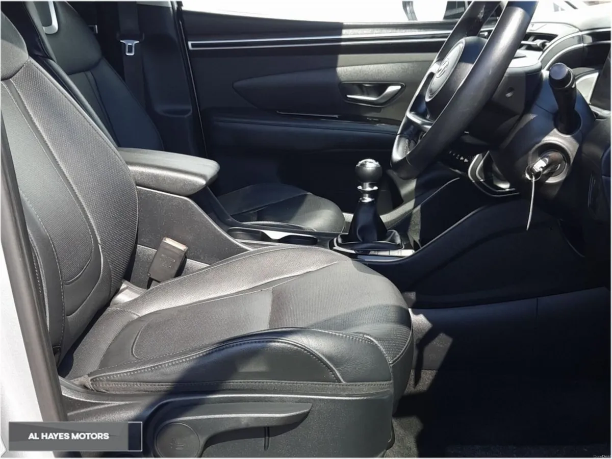Hyundai Tucson 2WD Executive *NCT 1/27* - Image 4
