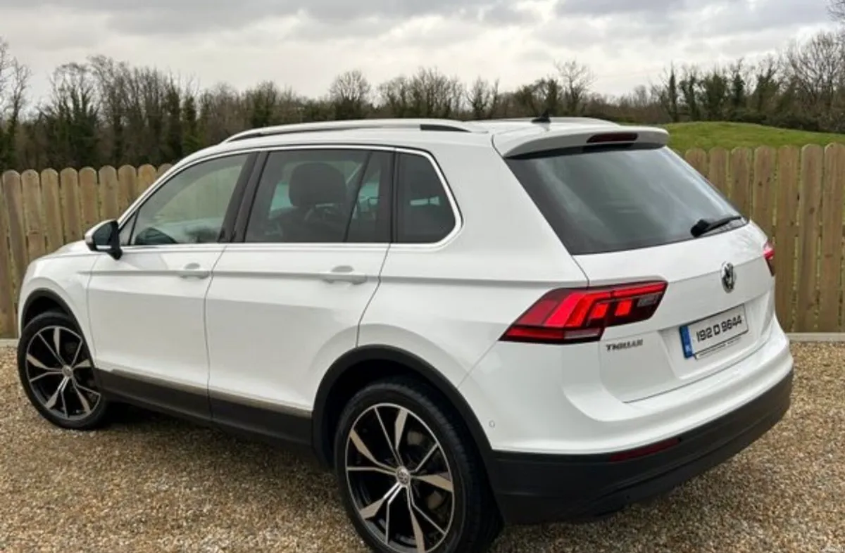 Volkswagen Tiguan - Image 3