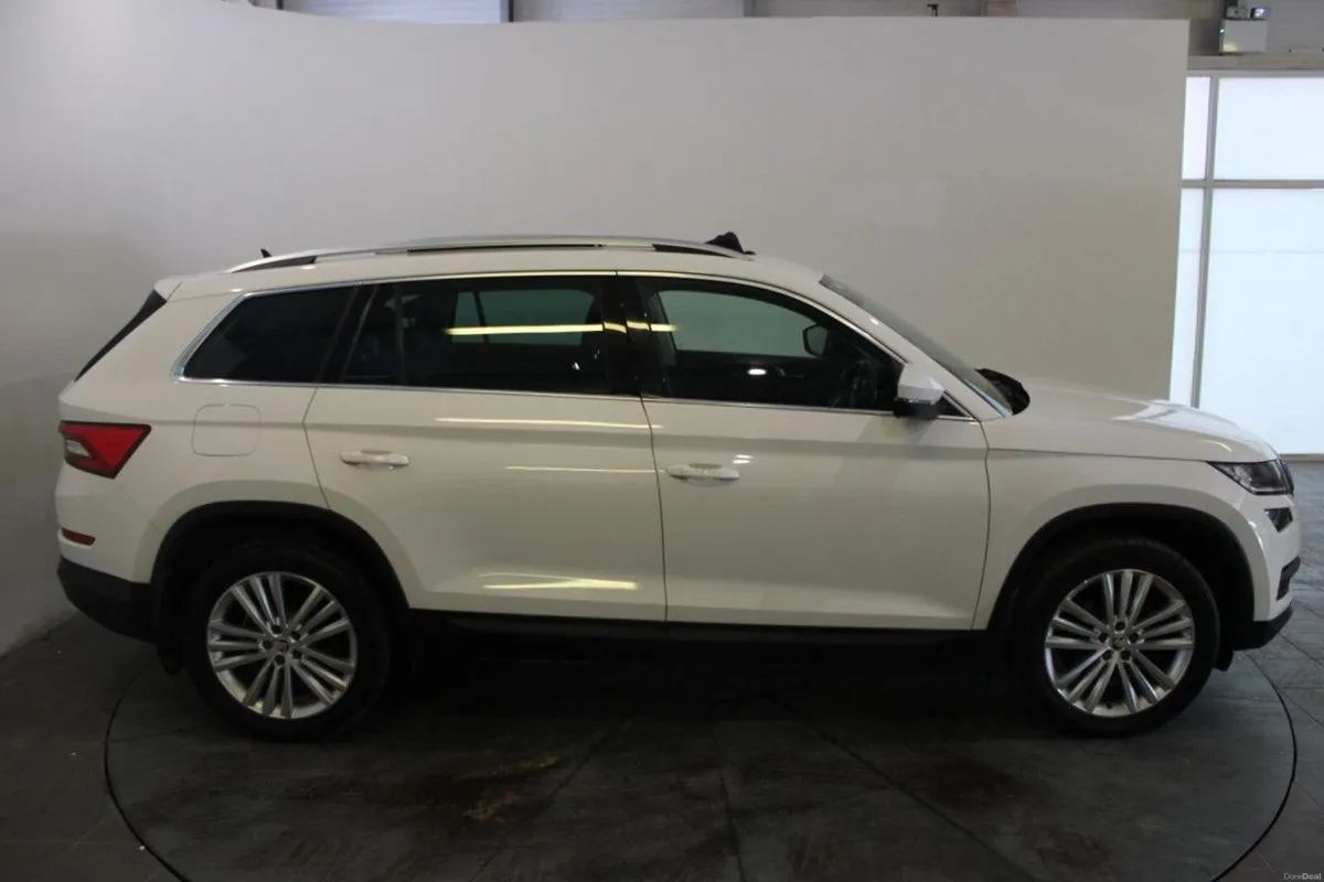 Skoda Kodiaq 2.0 TDI 150HP DSG Style 7 Seat(TENDER - Image 3