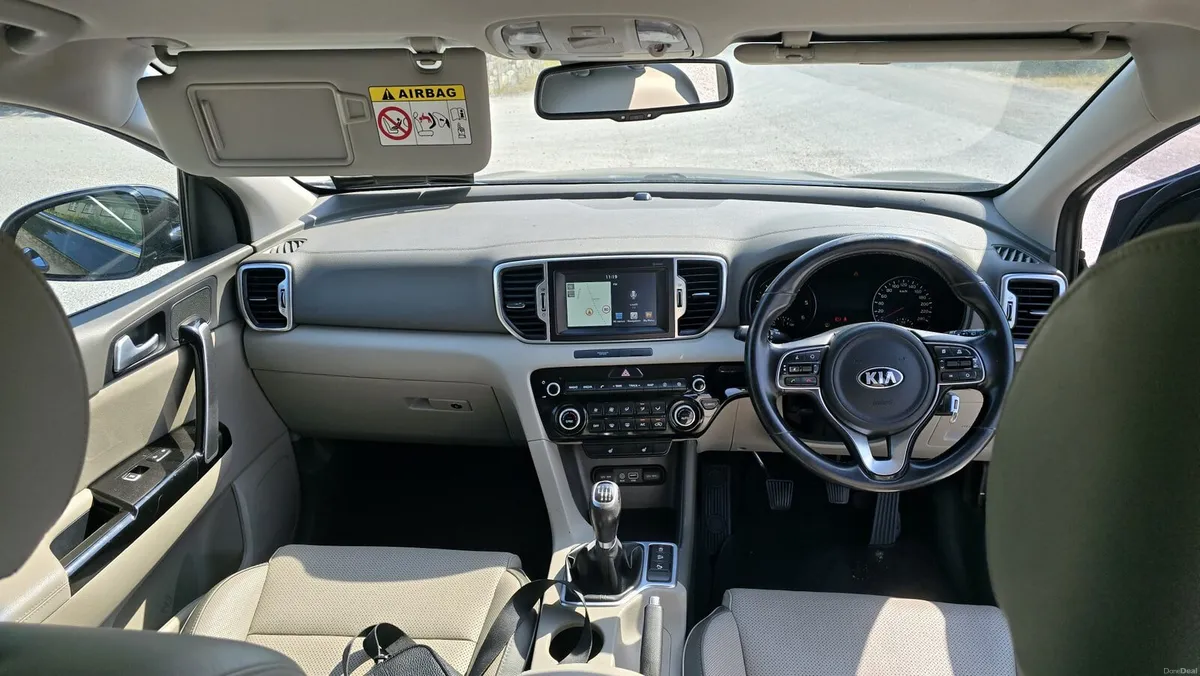 2018 Kia Sportage Platinum  1.7 diesel manual - Image 3