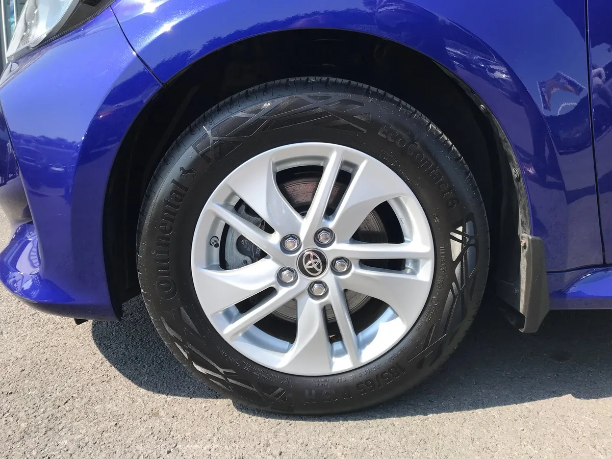 Toyota Yaris 2024 - Image 5