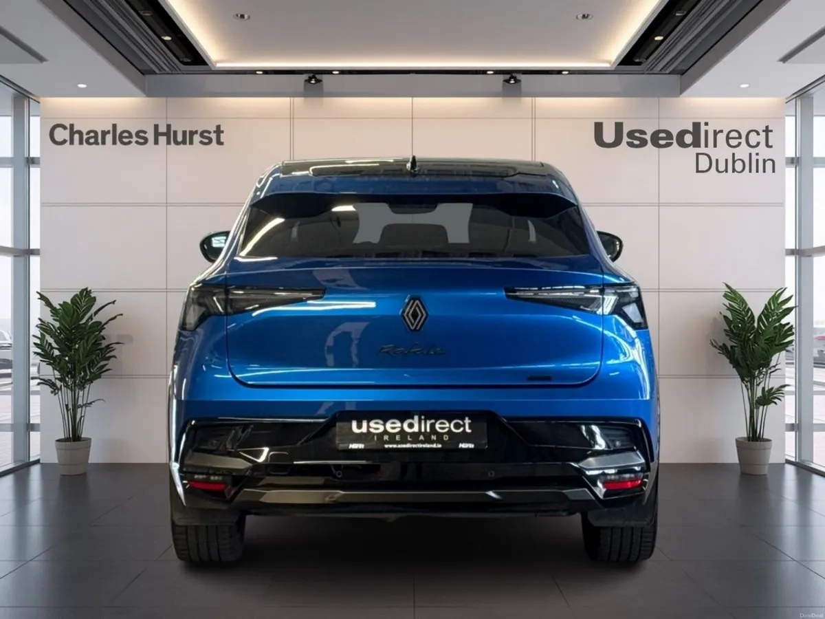 Renault Rafale E-TECH Hybrid 200 Auto esprit Alpin - Image 4