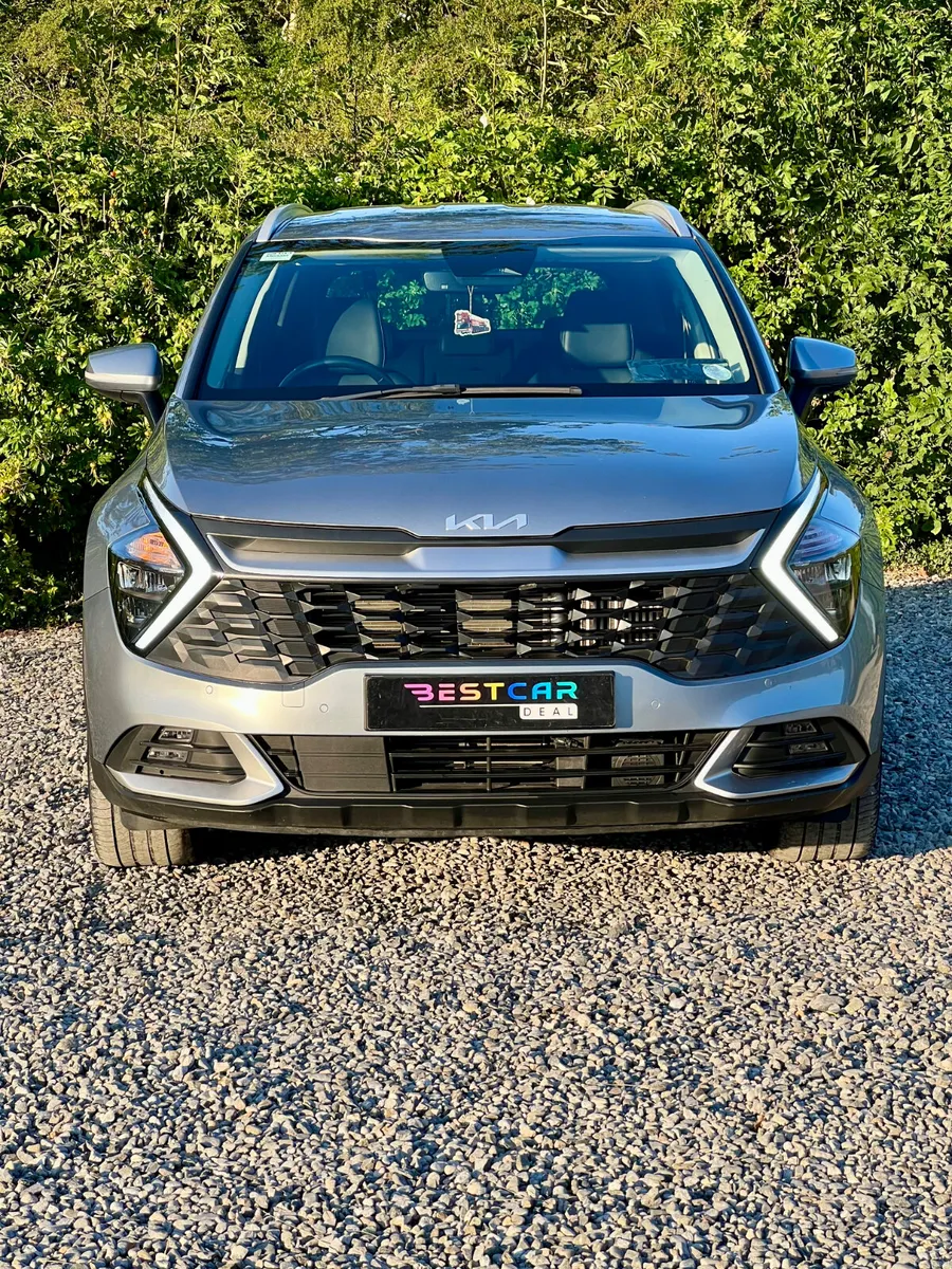 2022 Kia Sportage PHEV 265PS Plug-In Hybrid 4WD - Image 2
