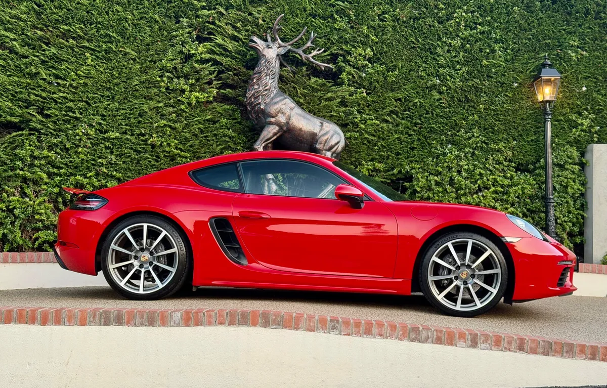Porsche cayman 2.0 PDK guards red - Image 3