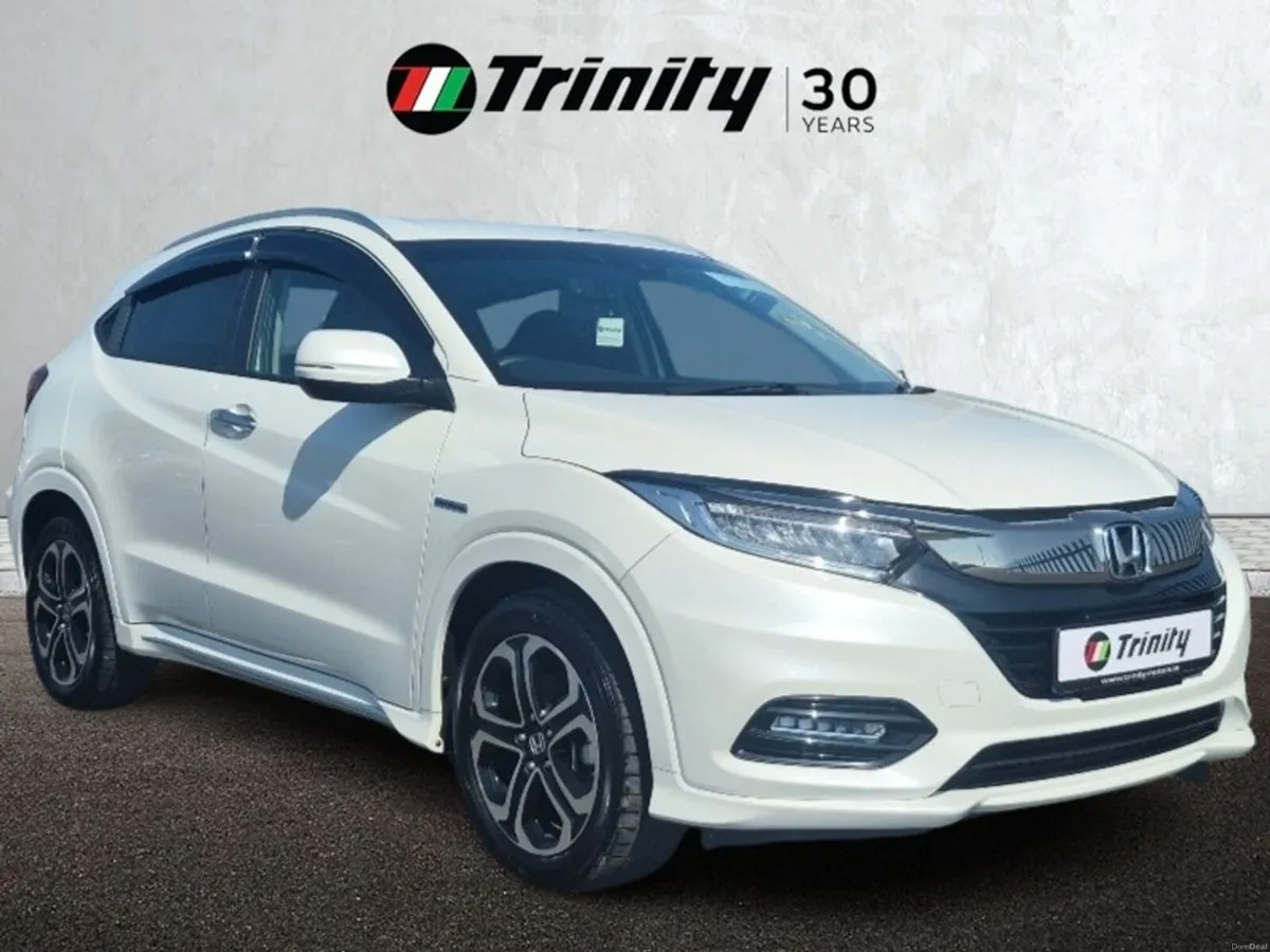 Honda Vezel ** Z HYBRID ** AUTO ** TRINITY MOTORS - Image 1