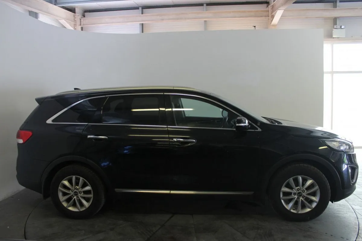 Kia Sorento Platinum 2WD (TENDER 11 SQUEK SOUND ) - Image 2