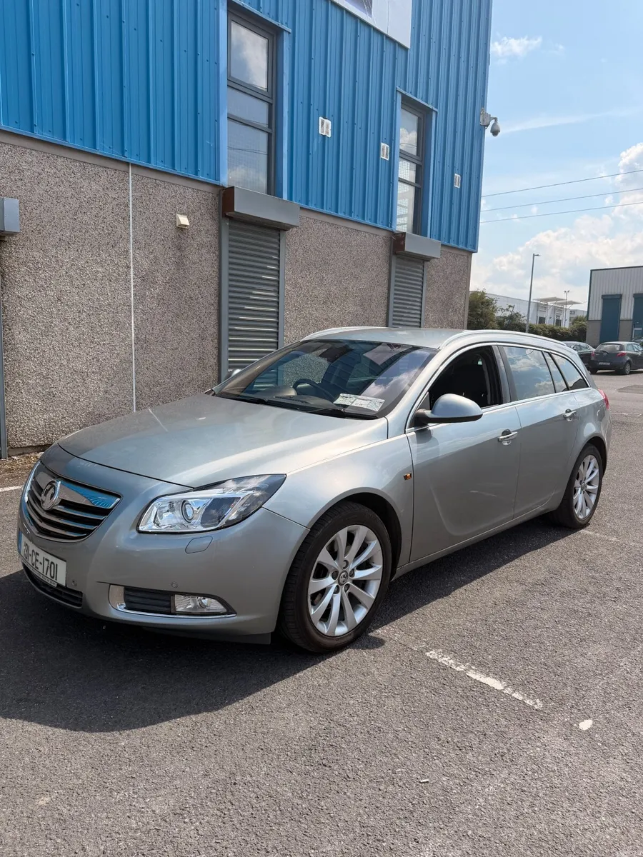 Insignia 2013: New NCT today ✅ service history - Image 2