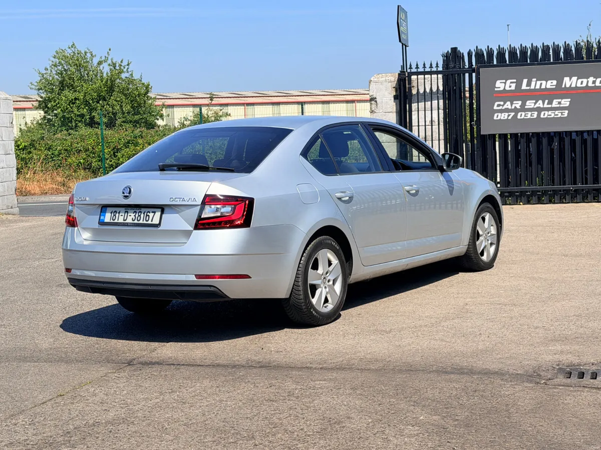 Skoda Octavia 1.6 TDI Ambition - Image 6