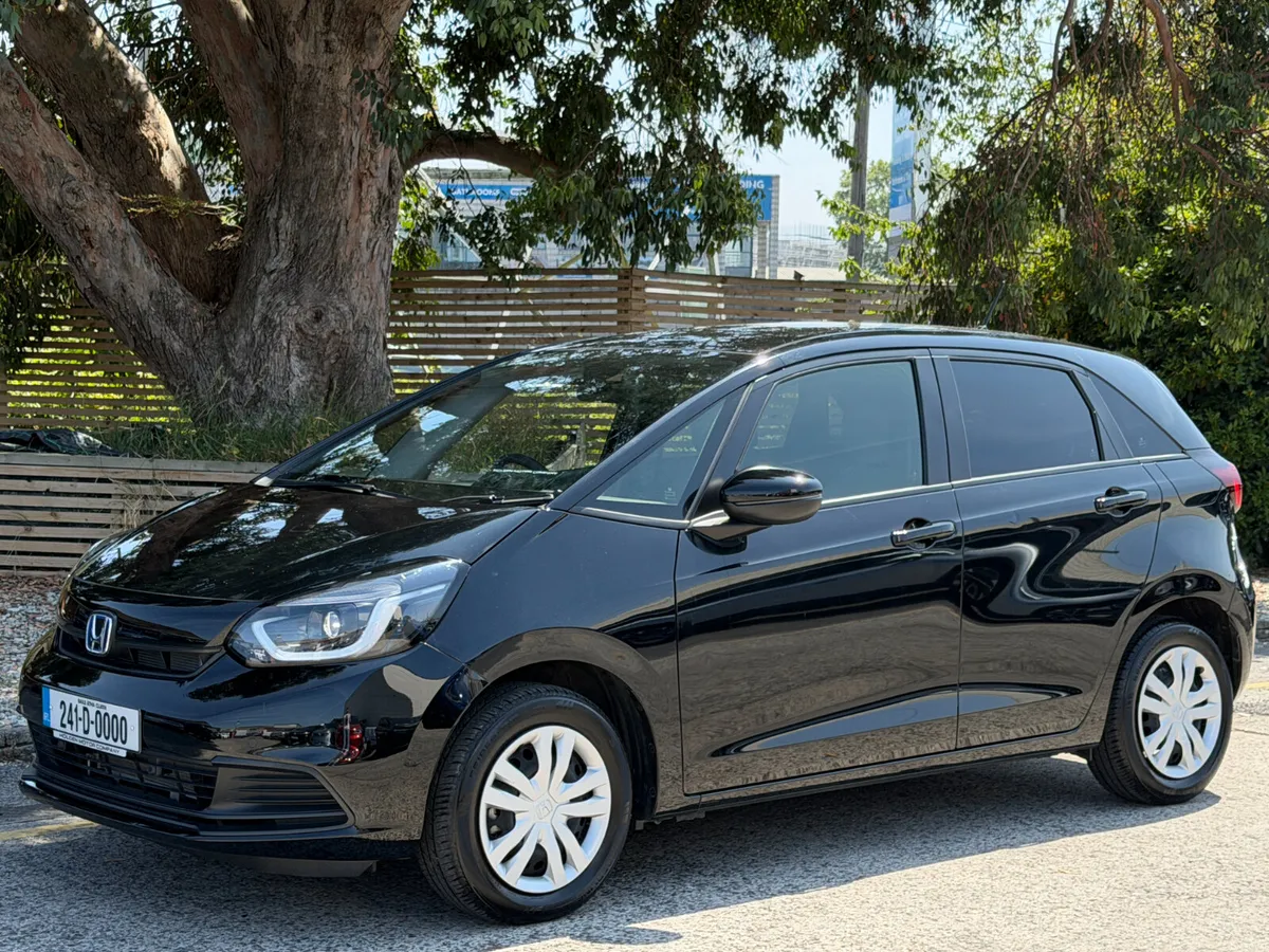 2024 Honda Fit. LOW MILES. HONDA SENSING - Image 3