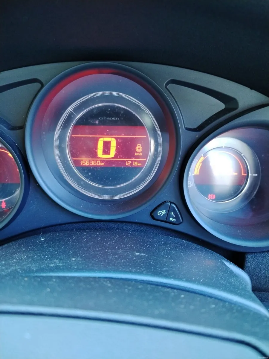 Citroen C4 2013 - Image 2