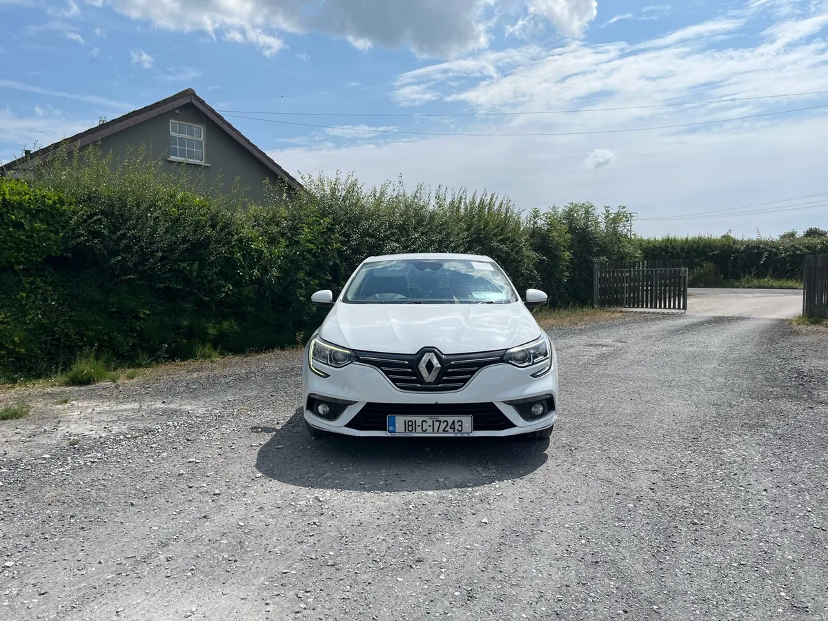 2018 Renault Megane - Image 2