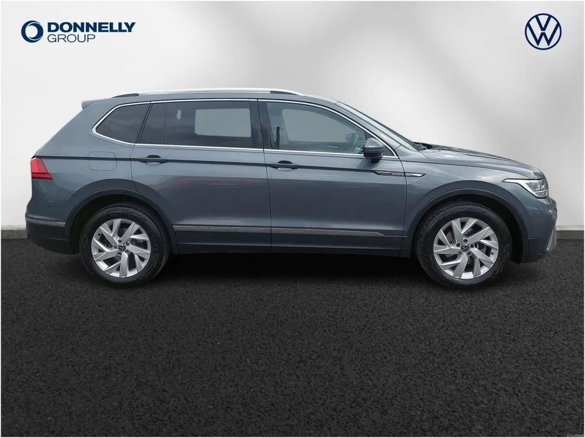 Volkswagen Tiguan Allspace Estate Life - Image 4