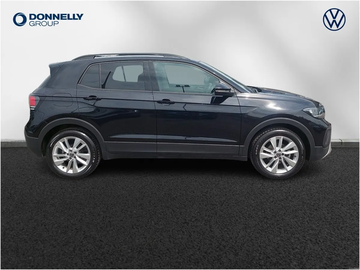 Volkswagen T-cross Estate Match - Image 4