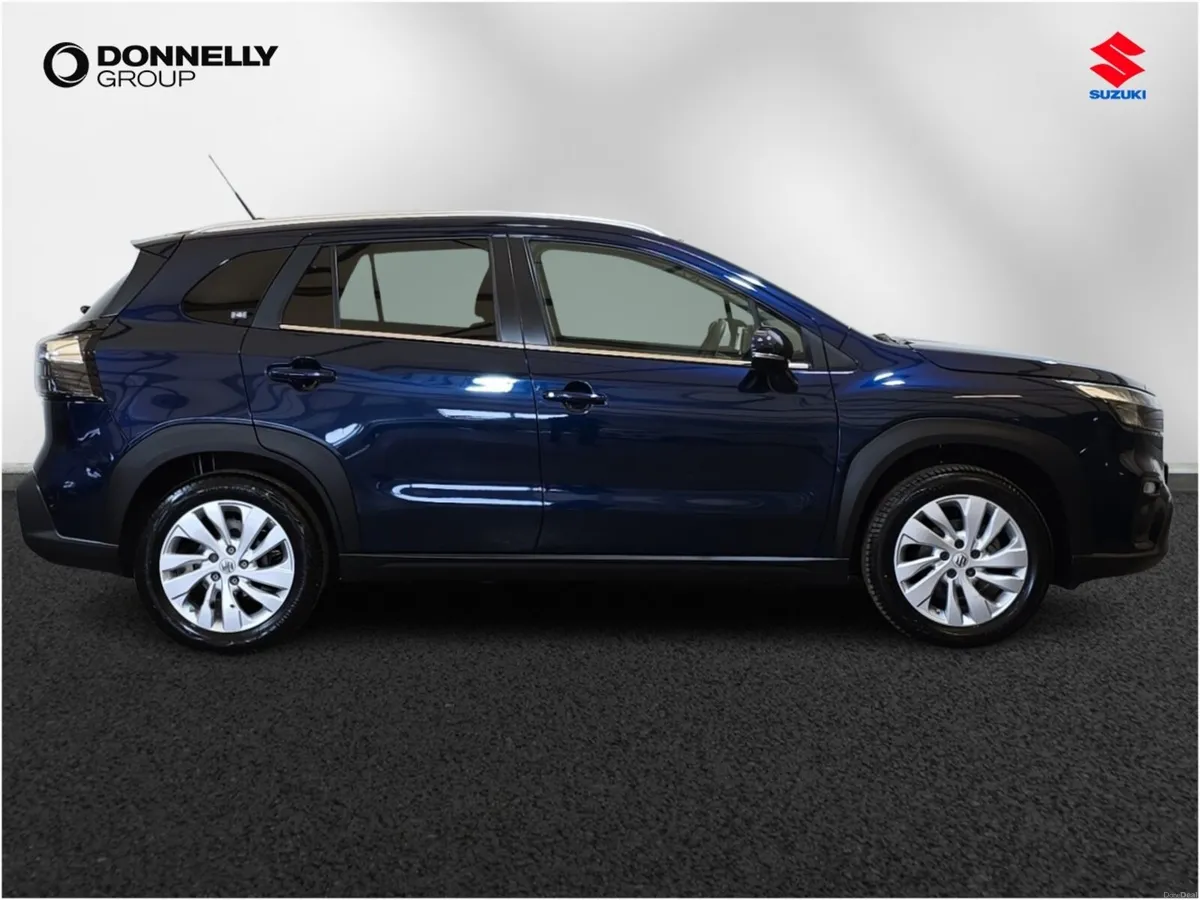 Suzuki SX4 S-Cross MOTION BOOSTERJET MHEV - Image 3