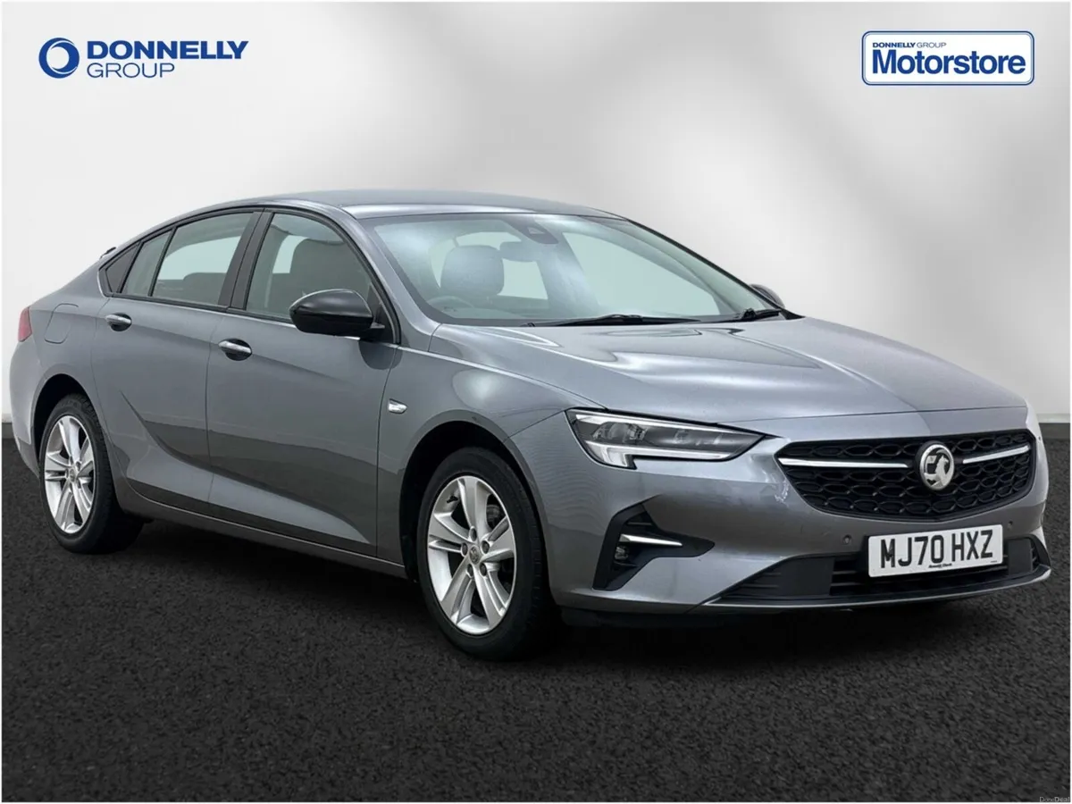 Vauxhall Insignia Diesel Grand Sport SE Nav - Image 1