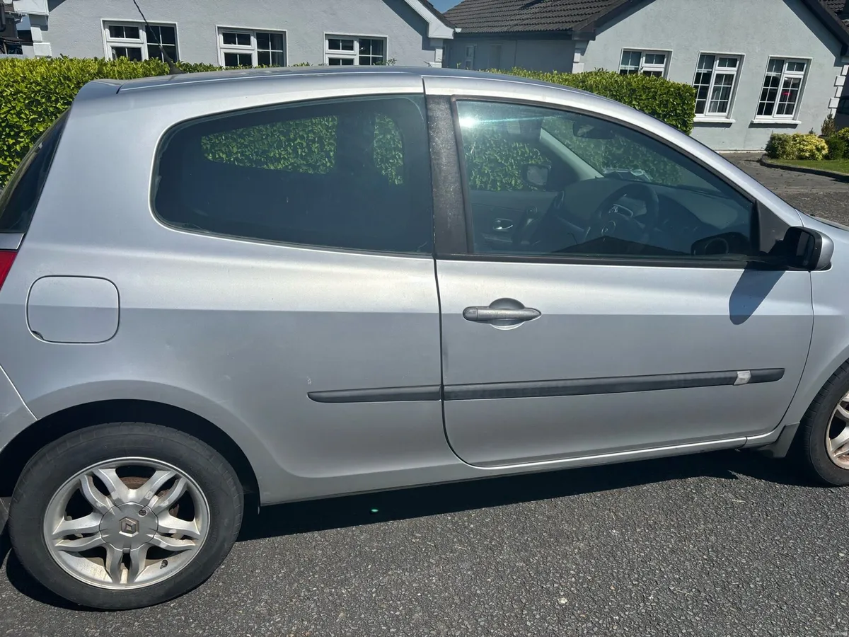 Renault Clio - Image 3