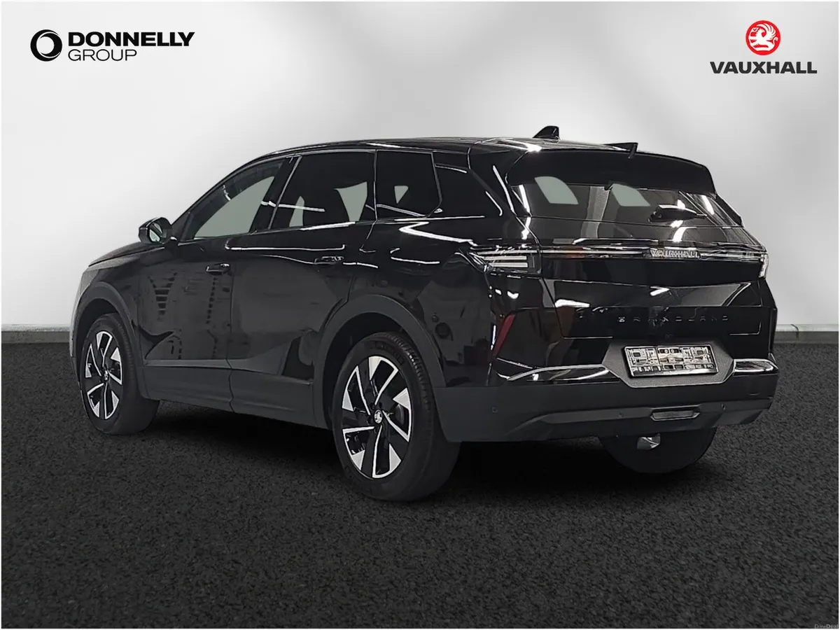 Vauxhall Grandland Electric Hatchback GS - Image 2