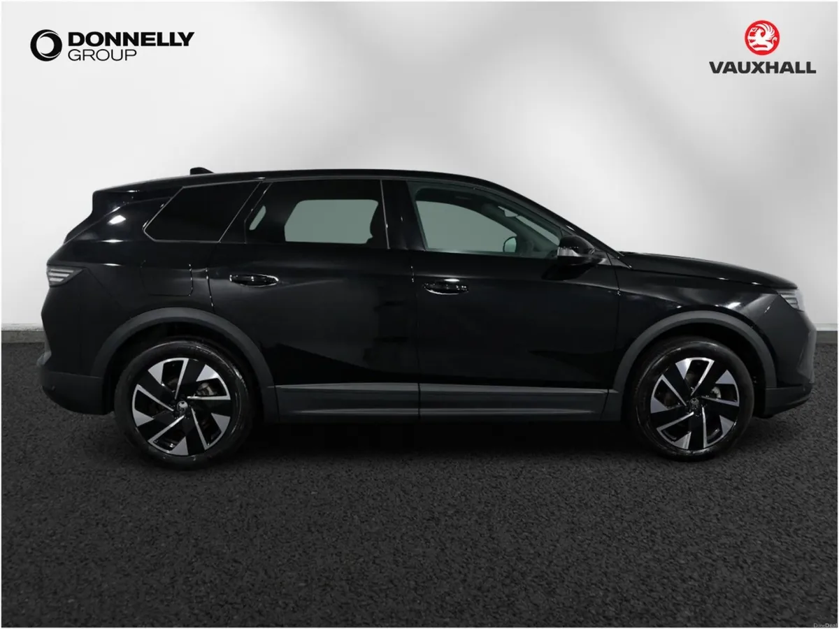 Vauxhall Grandland Hatchback GS - Image 3