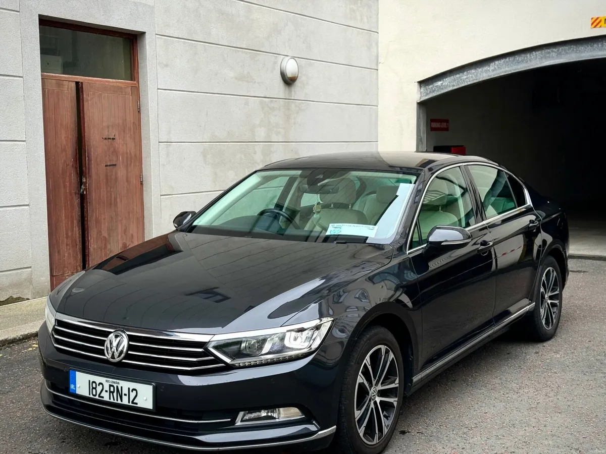 Volkswagen Passat Highline 2018 Top Spec - NEW NCT - Image 1