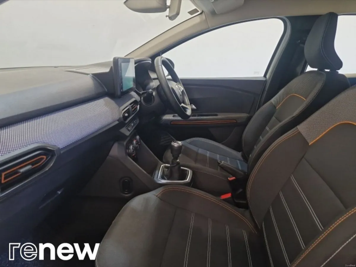 Dacia Sandero Stepway TCe 90 STEPWAY Comfort - Image 5