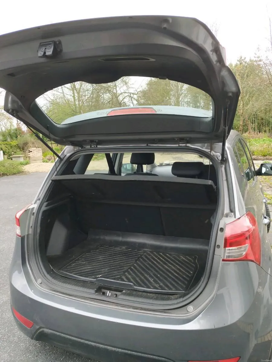 Hyundai IX20 - Image 4