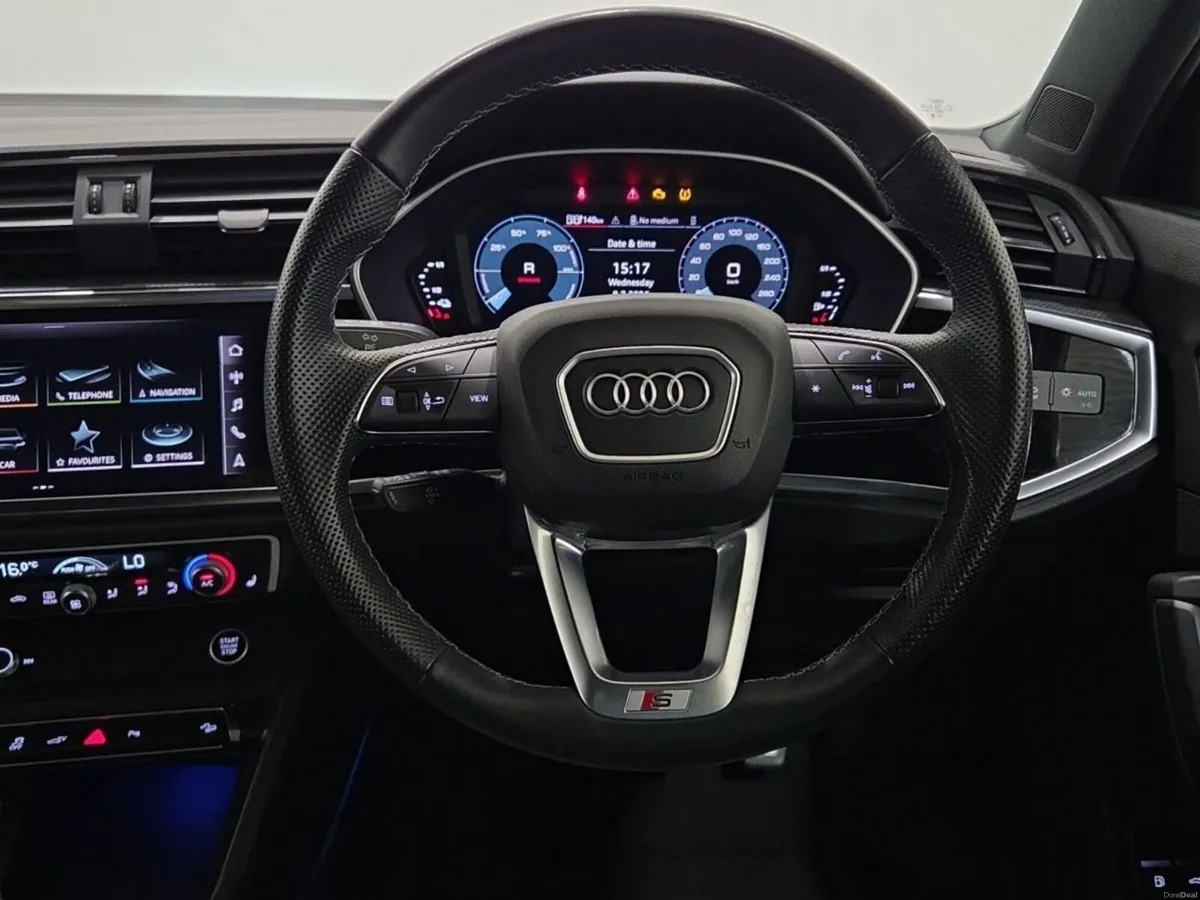 Audi Q3 45 TFSI E S Tronic S line - Image 5