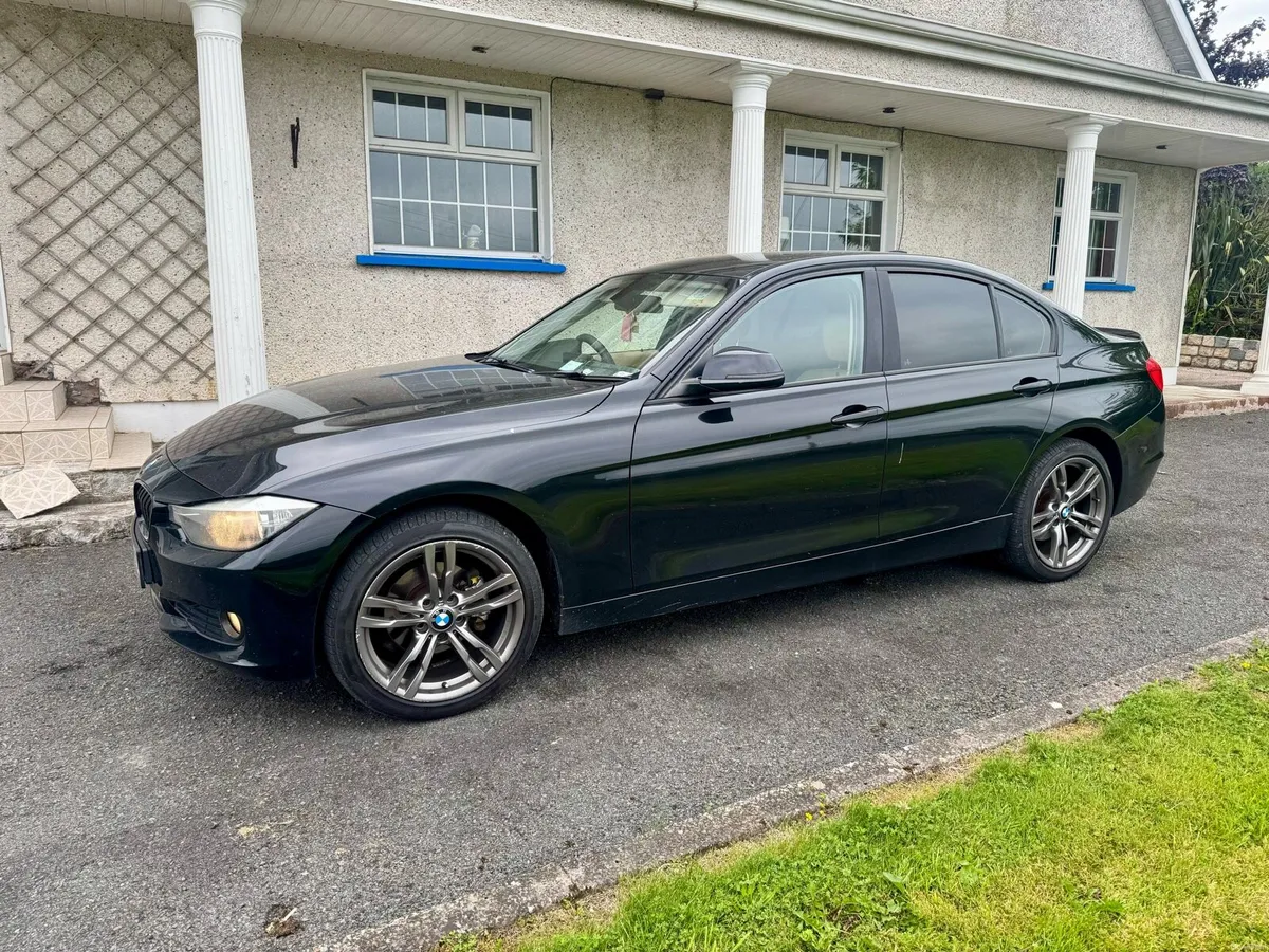 BMW F30 318d (1.8 Diesel) - Image 5