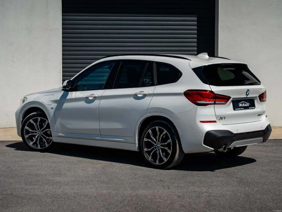 BMW X1 XDRIVE25E M SPORT - Image 4