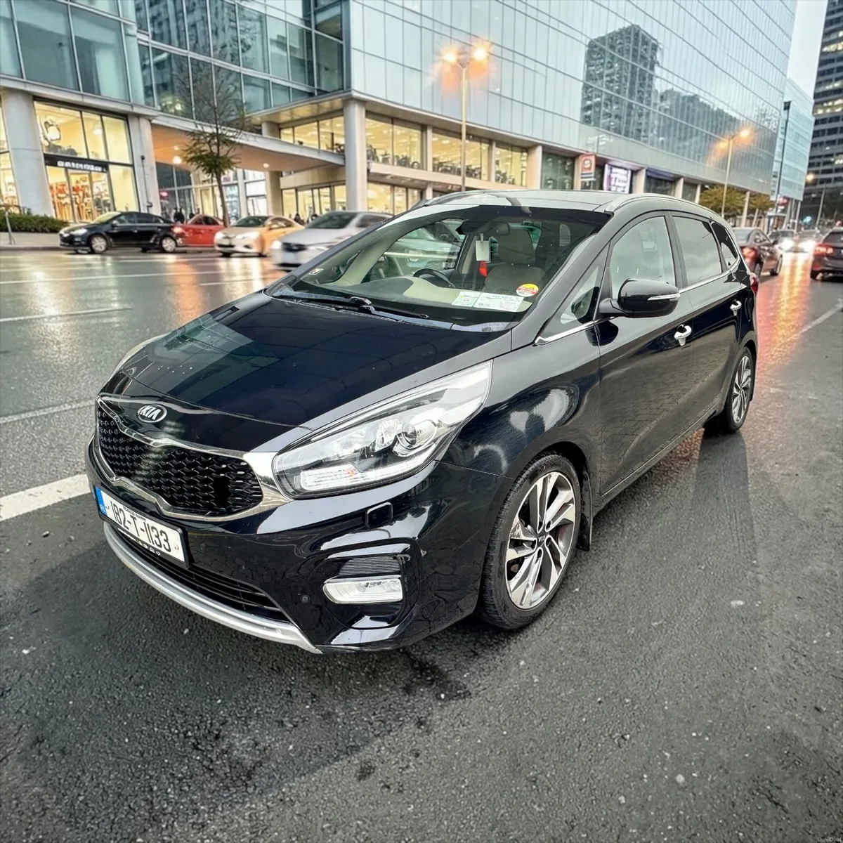 2018 Kia Carens 1.7 GSE 7-Seater - Image 5