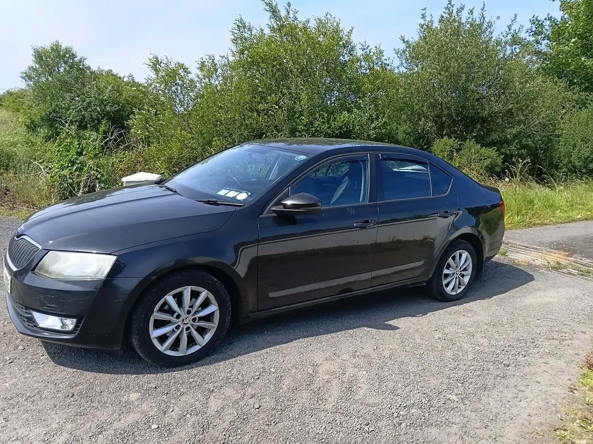 2016 Skoda Octavia 1.6 Diesel 236,000 Km - Image 2