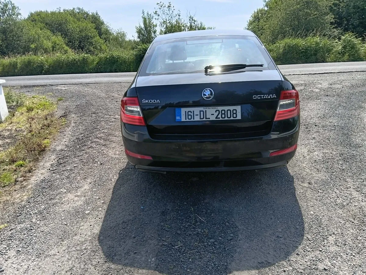 2016 Skoda Octavia 1.6 Diesel 236,000 Km - Image 4