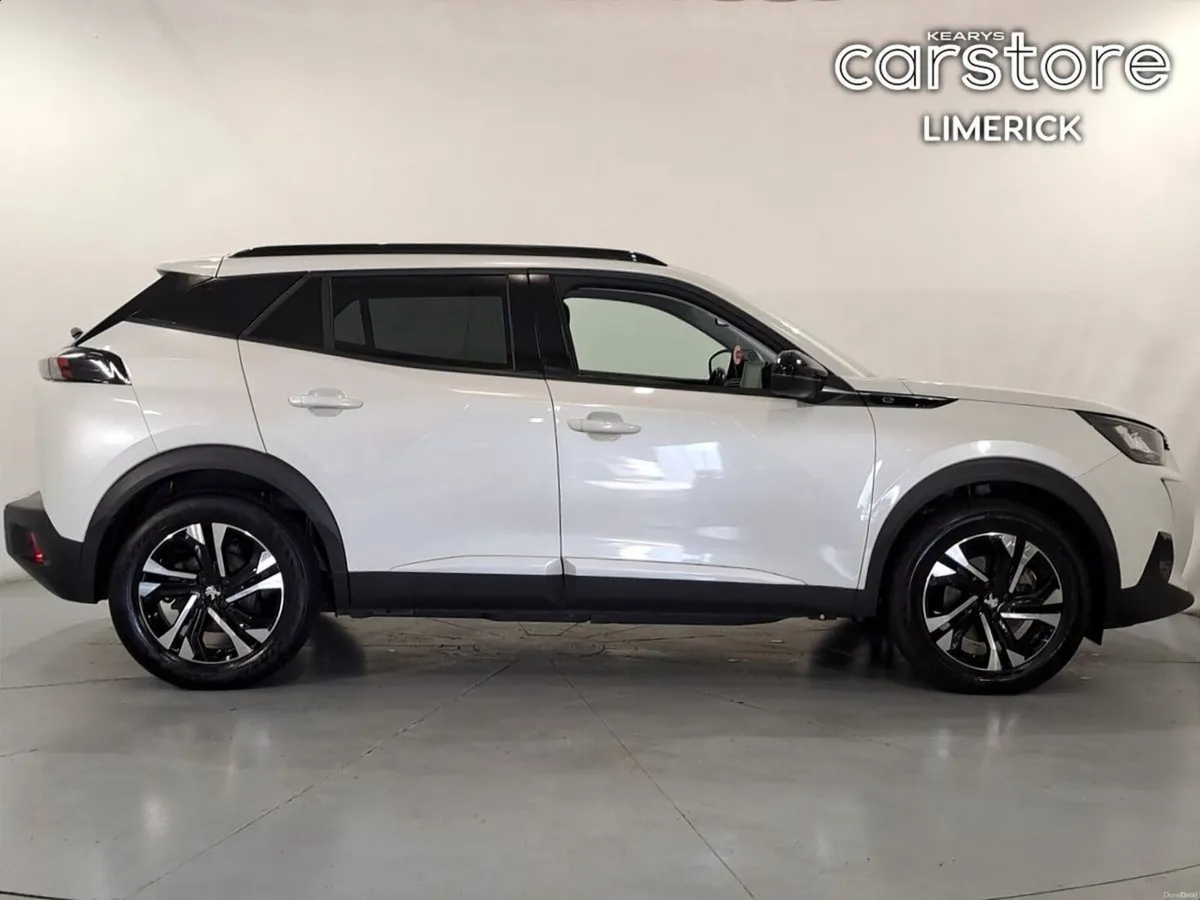 Peugeot 2008 Electric 136bhp (50 kWh) Allure - Image 2
