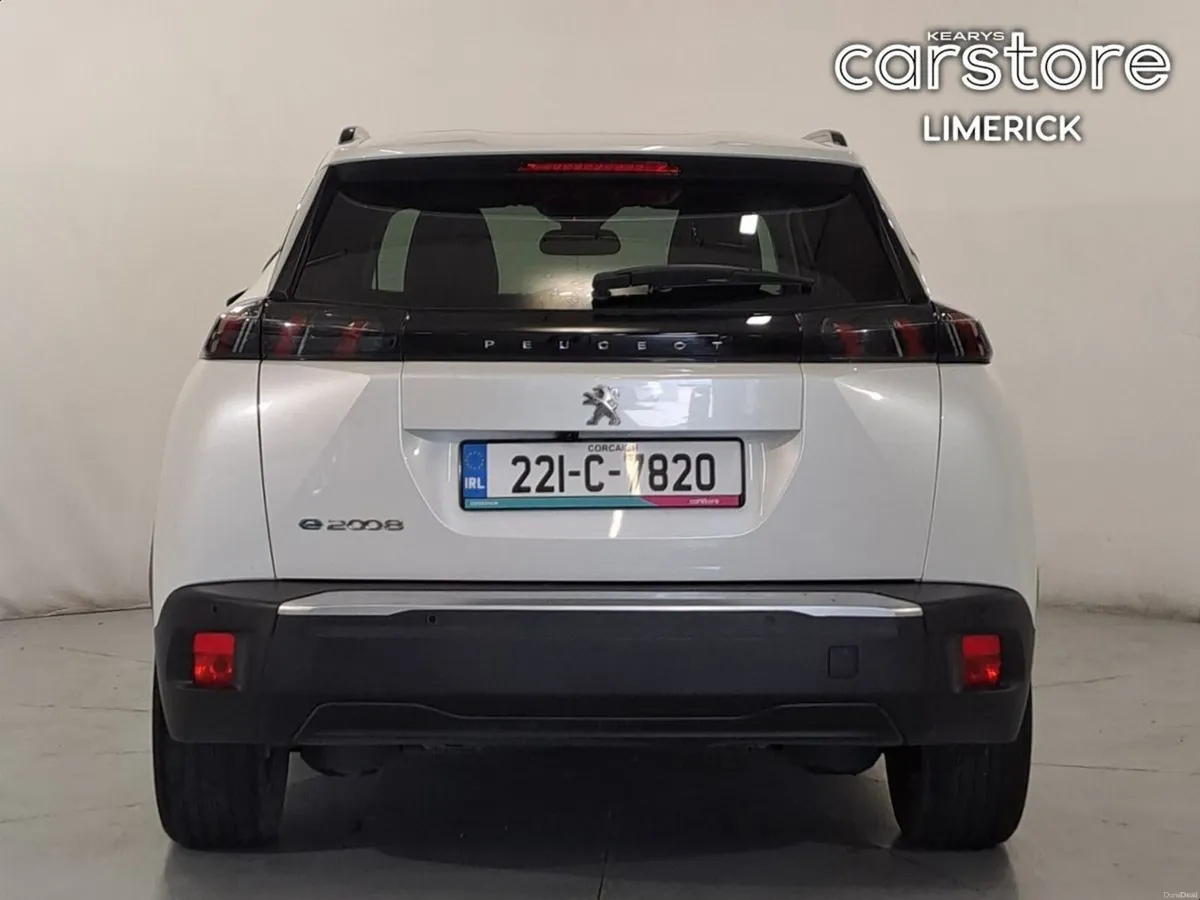 Peugeot 2008 Electric 136bhp (50 kWh) Allure - Image 4